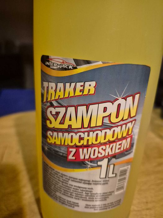 Szampon samochodowy z woskiem, Traker, 1 litr