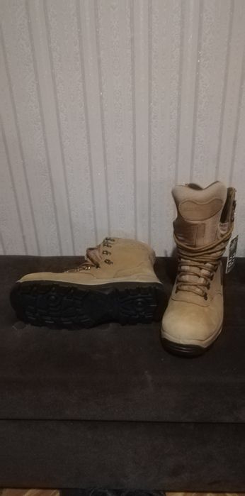 Берци, ботинки берці