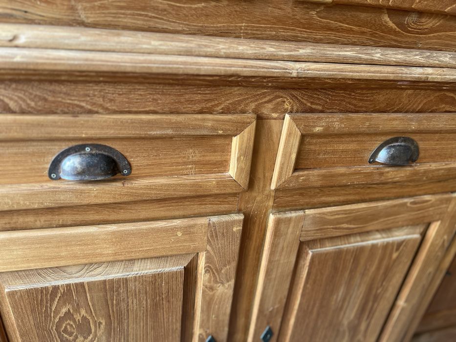 Kredens witryna kolonialna z egzotycznego drewna tekowego