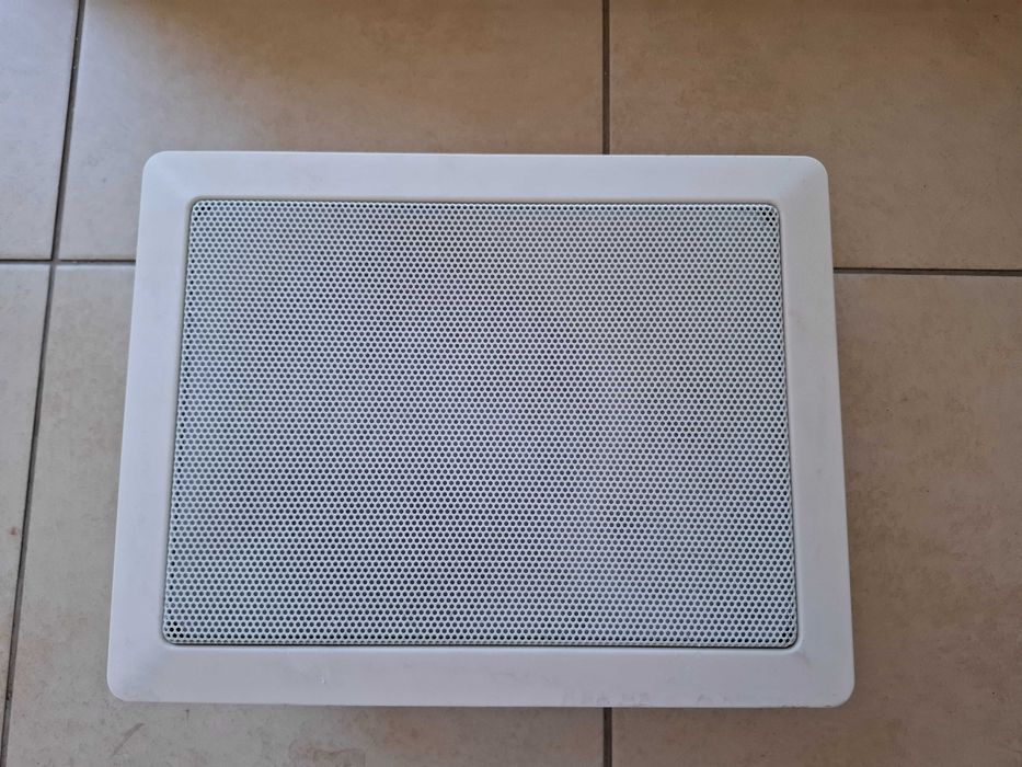 Głośnik ścienny JBL Control 126 WT (używany)
