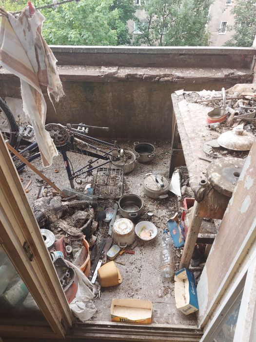 Opróżnianie Mieszkań Domów Strychów Piwnic Garaży Wywóz Gabarytów