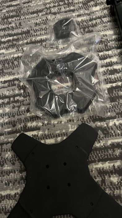 Кріплення для моніторів (телевізорів) Chief Kontour  K3F310B