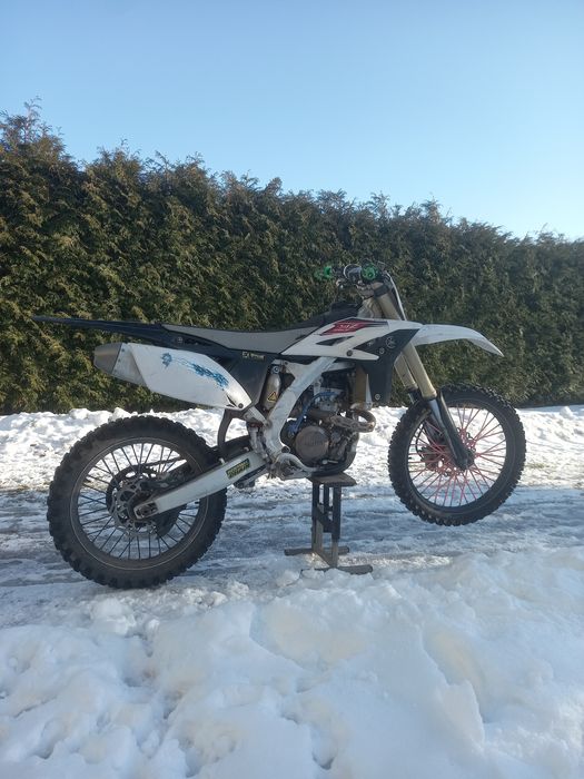 Cross YAMAHA YZ  250f