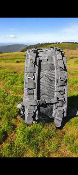 Nowy Plecak turystyczny 35 I czarny militarny Wojskowy Pojemny DUŻY