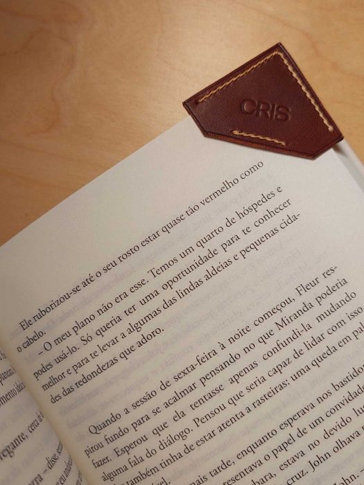 Marcador de páginas Em Couro Italiano curtido ao vegetal