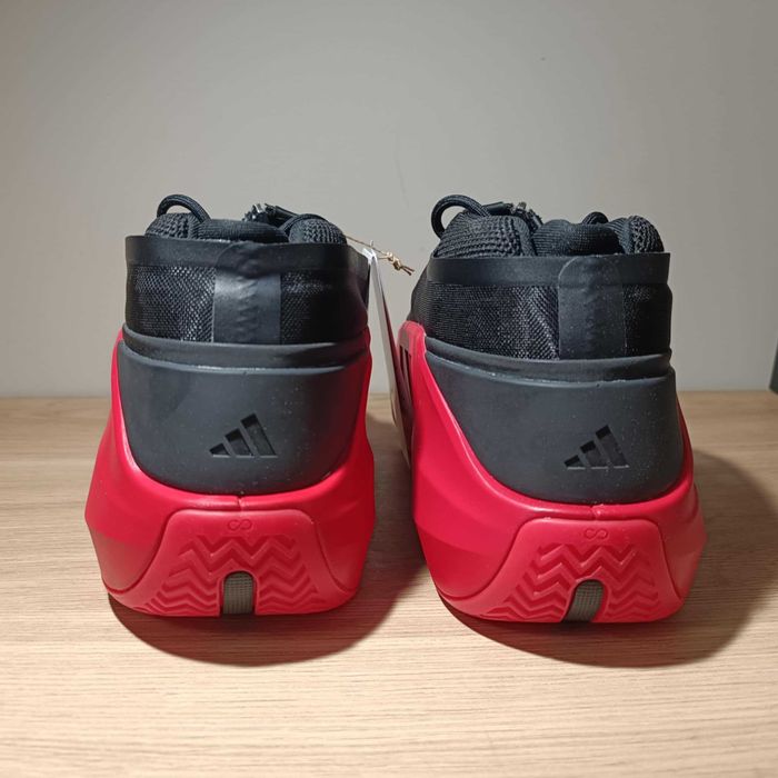 Adidas Crazy IIInfinity r. 46 (29,5 cm) IF4540 Red/CBlack/CBlack