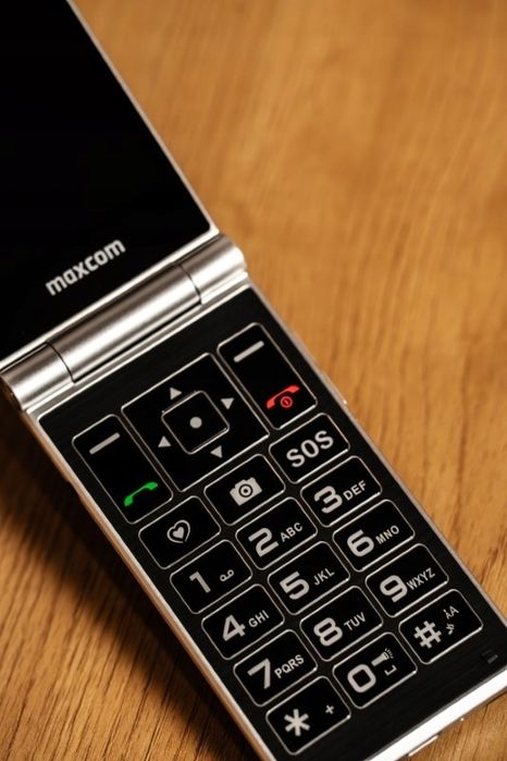 Telefon dla Seniora komórkowy Maxcom Comfort MM835 4G Czarny Duże Klaw