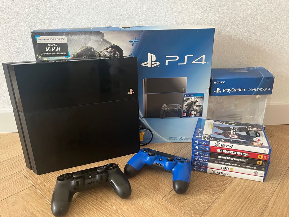 Ps4 500gb dwa pady GTA5 UFC4 FIFA Red Dead Redemption 2