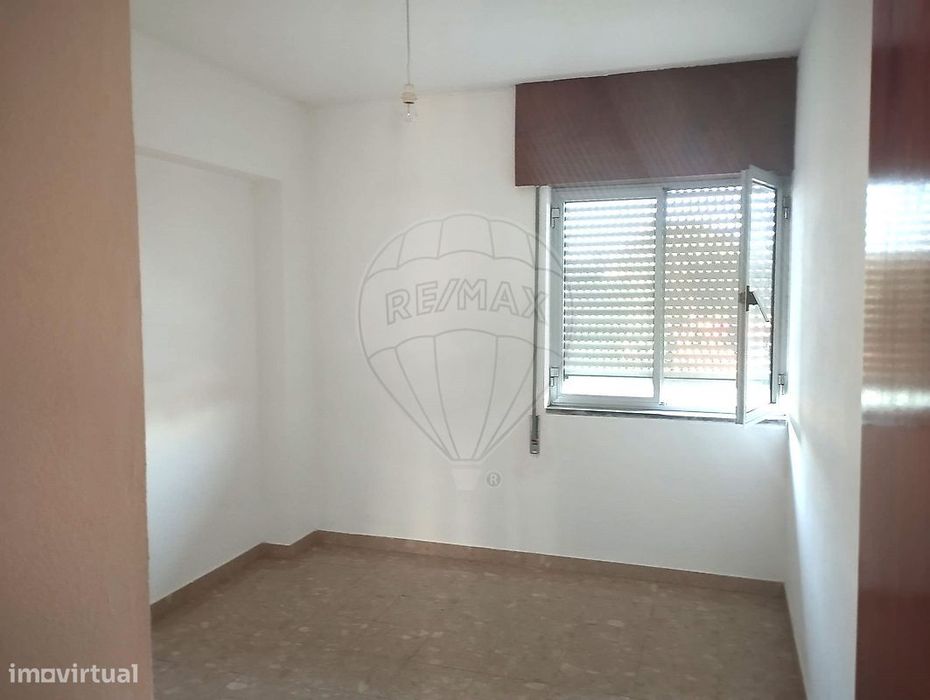 Apartamento T2 para arrendamento