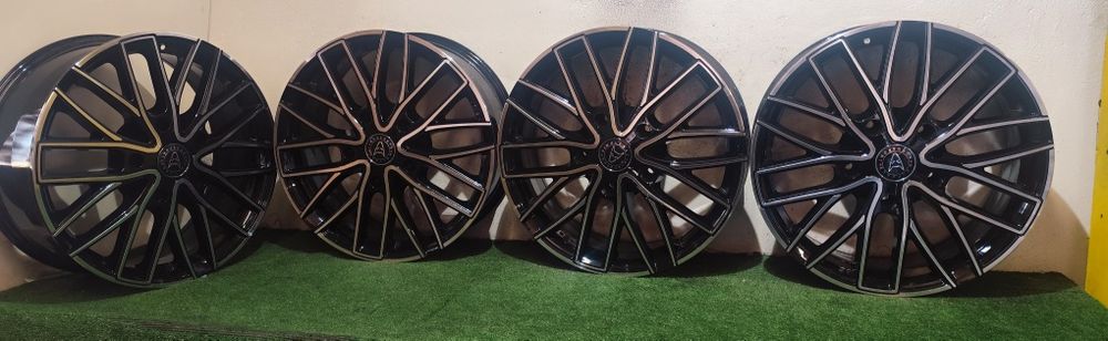 Felgi aluminiowe Nowe Demo 20" 8J Et50 5x160 Ford Transit COUSTOM