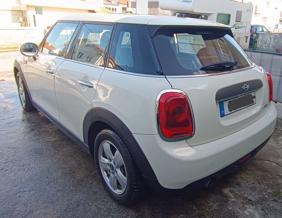 Mini 4 portas diesel