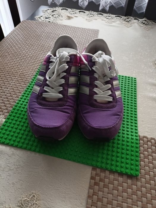 Buty damskie Adidas Neo Label rozm.37/ jedna trzecia