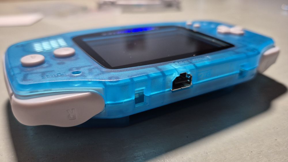 Game Boy Advance com IPS