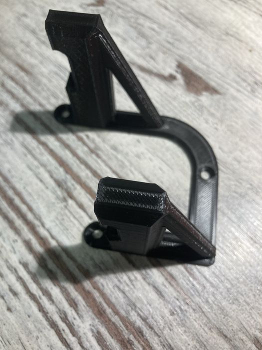 Держатель настенный для шуроповерта