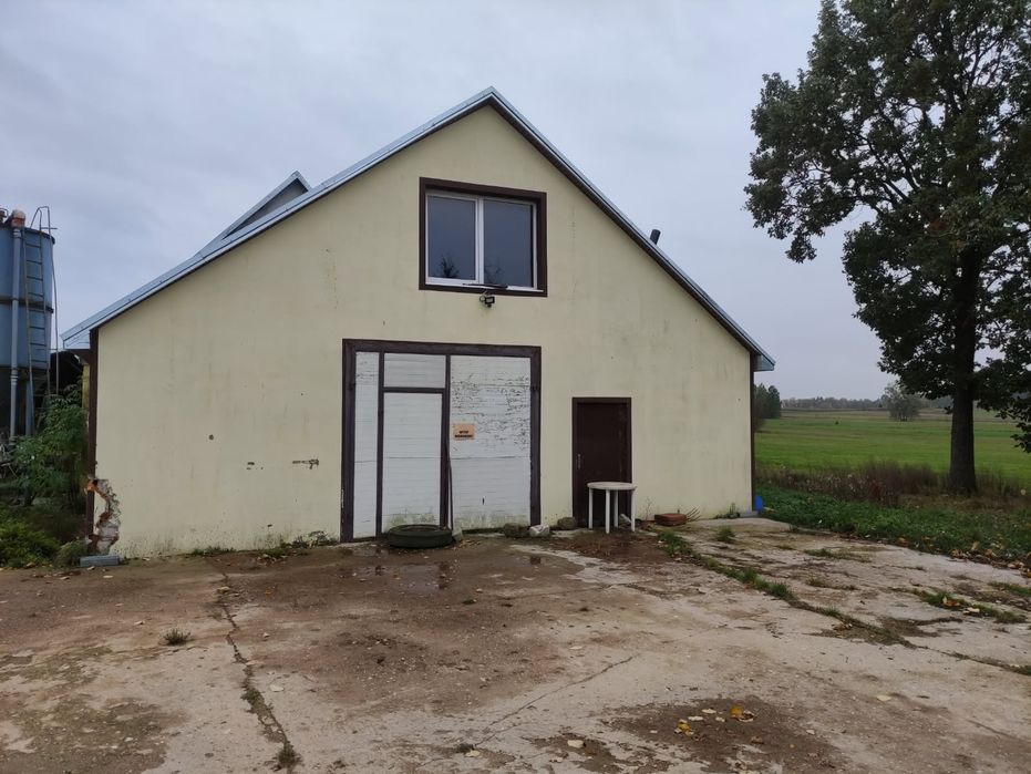 Sprzedam budynek inwentarski - kurnik, ziemię i oborę