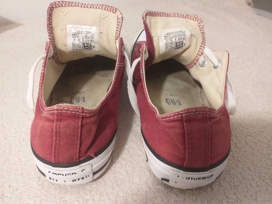 Buty Conversy bordowe krótkie, rozmiar 41.5