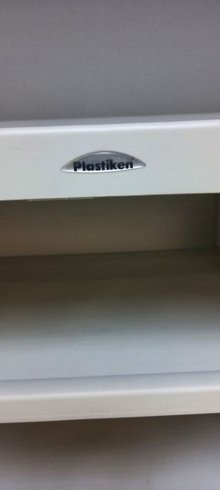 Movel de plastico marca Plastiken