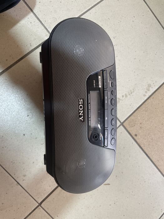 Radioodtwarzacz Sony lub JVC