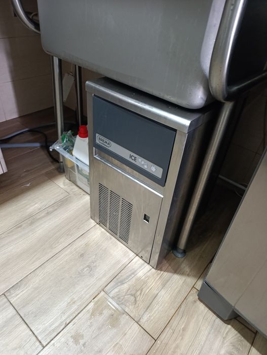 Lote de maquina de gelo, máquina de sumos,maquina de picar gelo