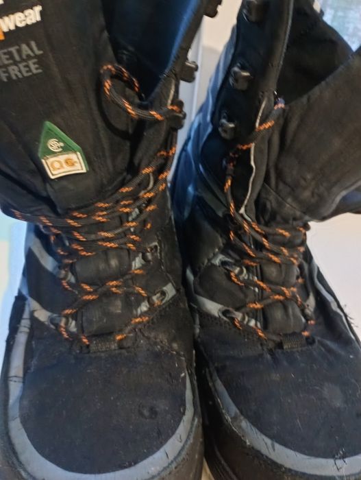 Продам ботинки Helly Hansen.