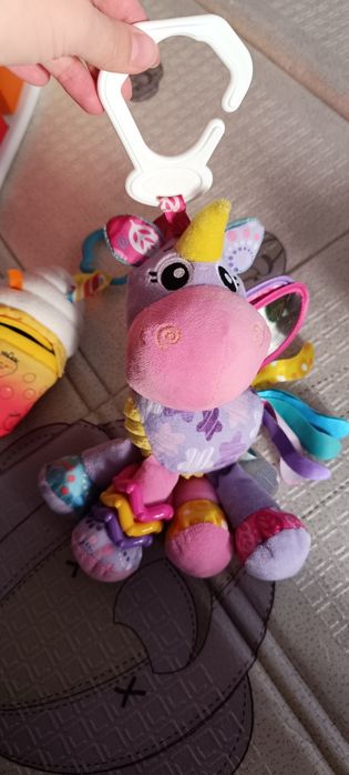 Підвіски на коляску ліжко playgro Melissa & Doug