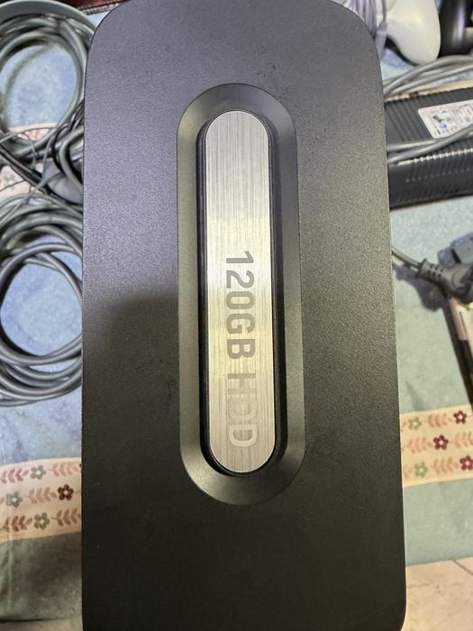 Xbox 360 Edição Limitada Resident Evil + 2 comandos + Caixa e manuais
