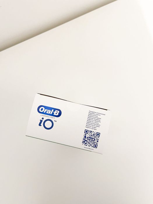 Escova Oral-B iO 2 + 4 recargas