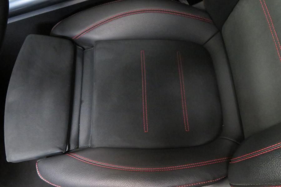 Mercedes-Benz GLA 180 d AMG Line