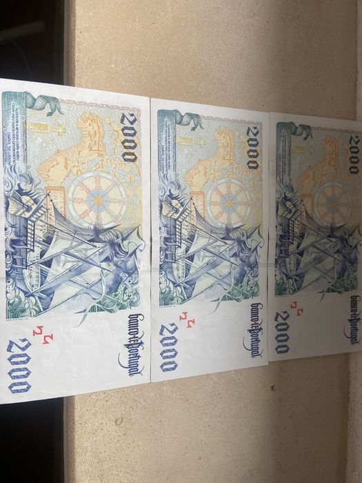 3 Notas 2000 Escudos do ano 2000