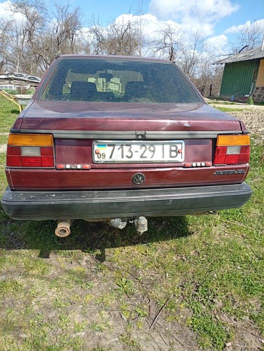 Джета 2 у гарному