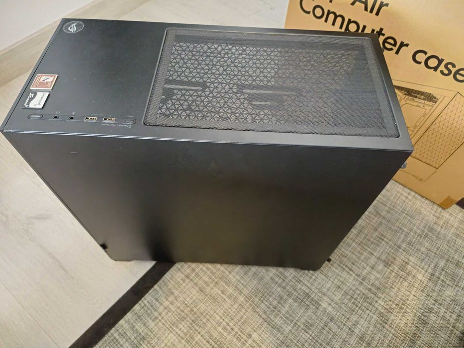 Fractal Design Pop Air Black TG Clear Tint