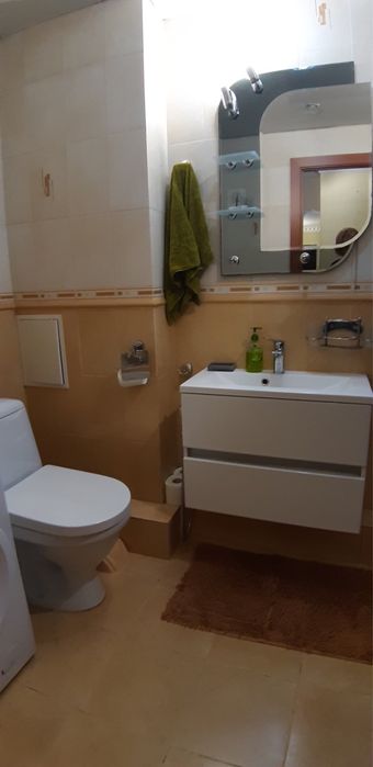 Квартира подобово 2-х кімнатна в центрі