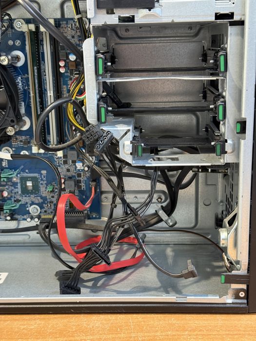 Компʼютер HP Z240/ i7-6700/ 8gb ПК