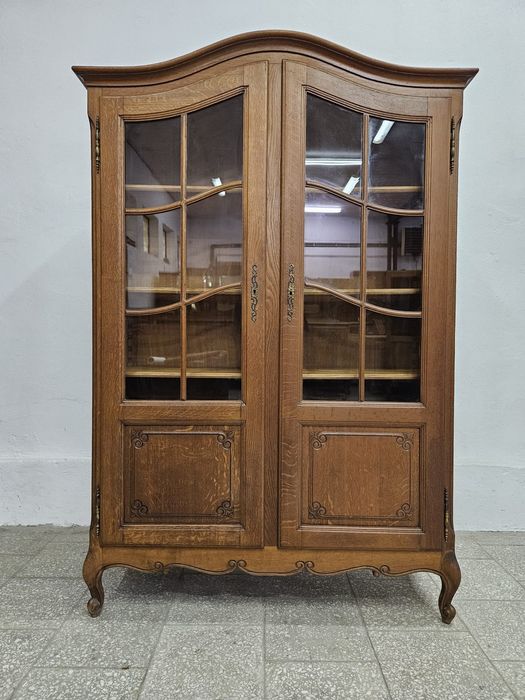 Biblioteczka ludwikowska Francja witryna /