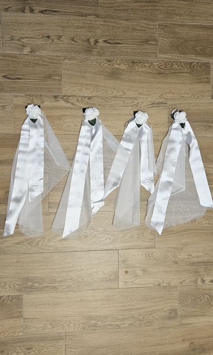 Zestaw 4 białych zawieszek do samochodu na ślub akcesoria wesele do samochodu białe