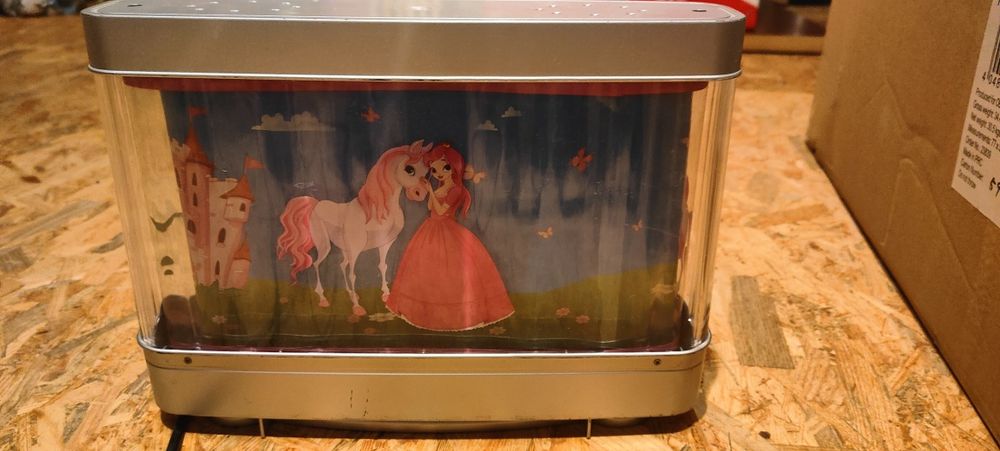 Lampa lampka dla dziecka księżniczka z obrazkami