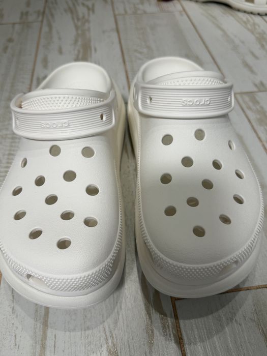 Crocs в ідеальному стані