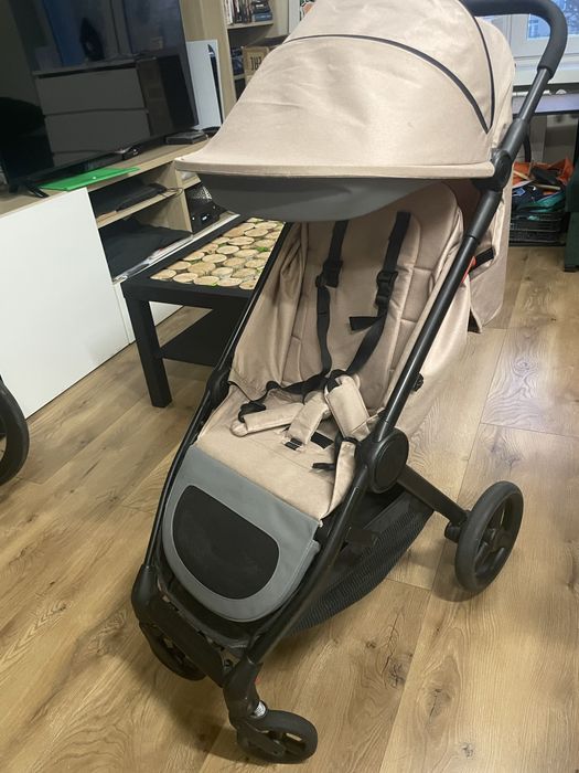 Wózek dziecięcy Anex IQ  3w1