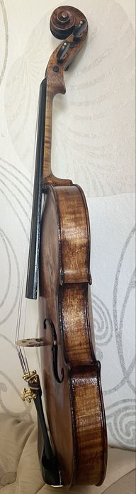 Скрипка Ціла 4/4 з вишуканою Фурнітурой та чудовим звуком !
