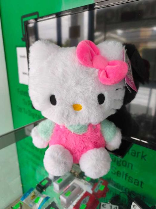 Peluches Hello Kitty fluffy 28cm