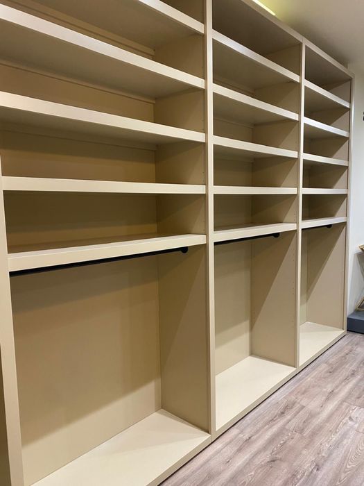 Mobiliário para Loja de Roupa