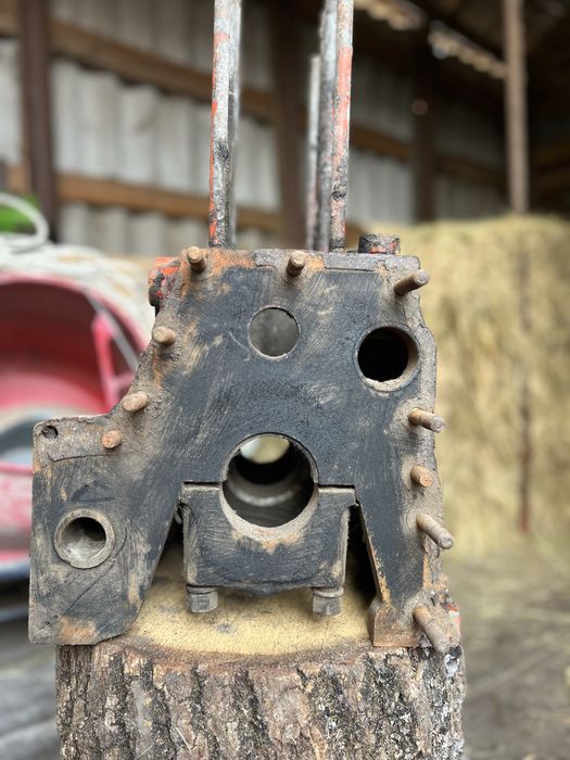 Двигун Т-25,блок двигуна Д-21