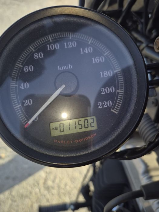 Vendo Harley Davidson  1200