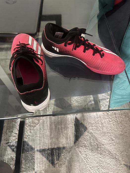 Adidas X em caixa