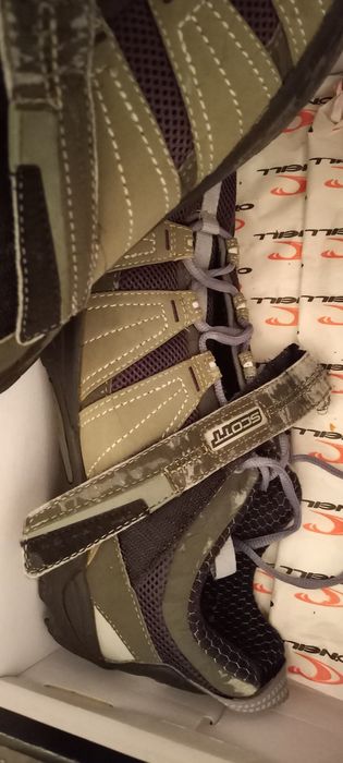 Ténis de bicicleta  da Oneill 44.