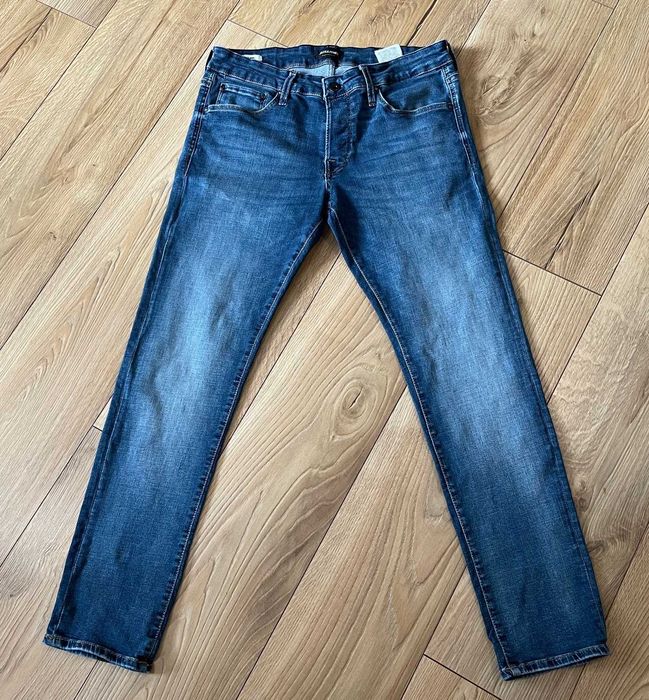 Spodnie męskie dżinsy elast Jack & Jones W34/L30 nieb 45zł