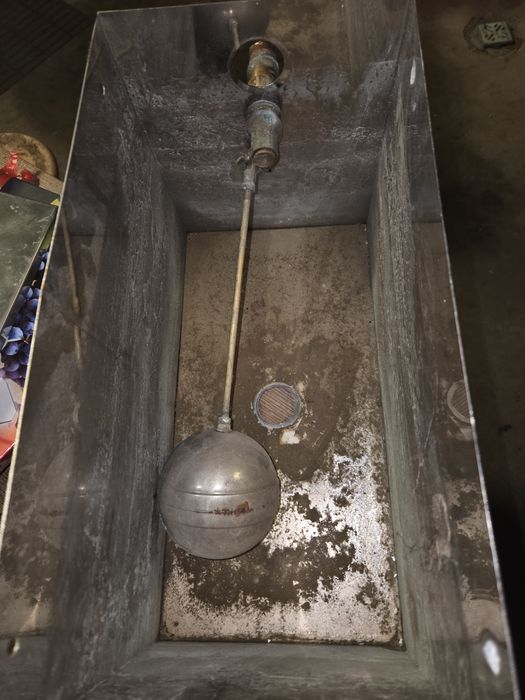 Zbiornik wyrównawczy do wody