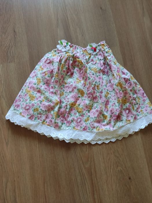 Spódnica dla dziewczynki