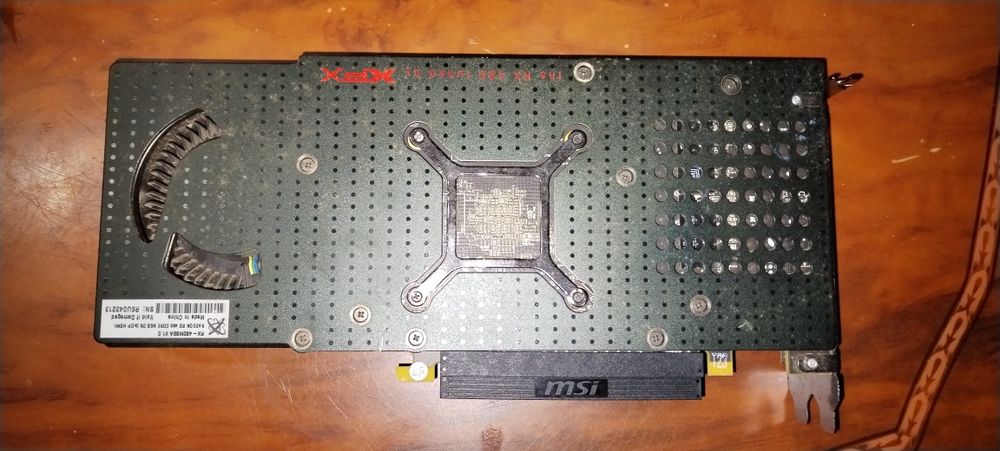 Gráfica AMD Radeon 480rx64332087213059121