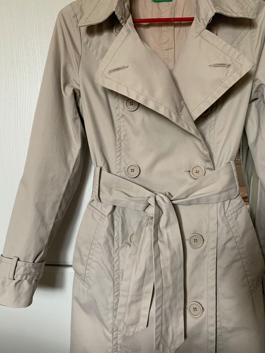 Пальто united colors of benetton